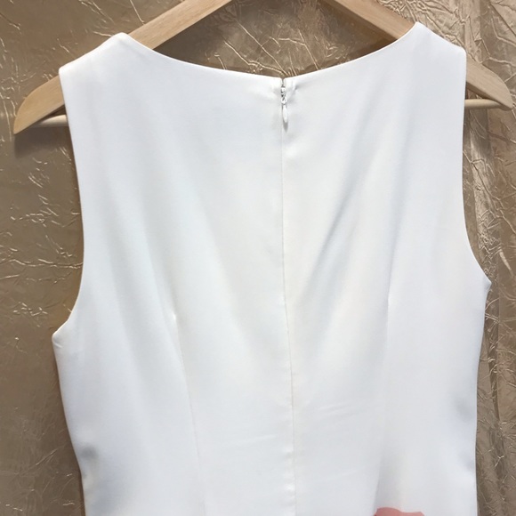 Vince Camuto Printed Shift Dress Embellished Neck - Picture 5 of 8